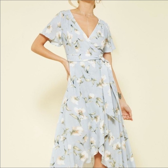 EUC Promesa Floral Wrap Dress Size Medium - Picture 3 of 13